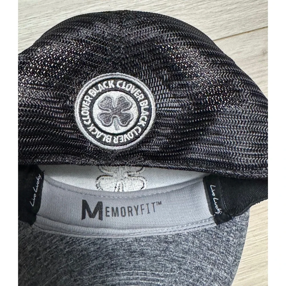 Black Clover Fitted Golf Hat Sz S/M Blackgrey